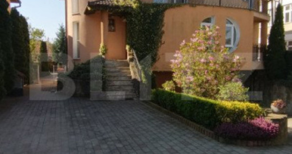 Casa de vanzare, pretabila pentru Pensiune sau regim hotelie