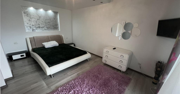 Apartament 2 camere, etaj 8, lift nou, zona Piata Unirii- sc