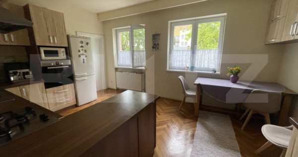 Casa, 211mp, Zona Piata Mica