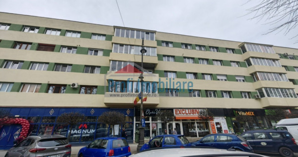Apartament 3 camere pe centru Podgoria