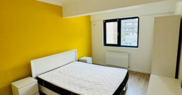 De Vanzare Apartament 2 camere mobilat si utilat complet