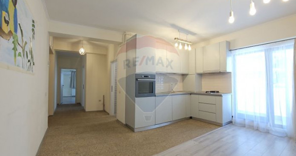 Apartament 3 camere Mamaia Nord