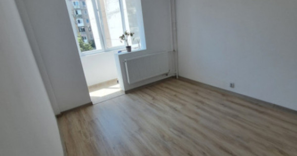 Apartament 2 camere, decomandat, 7/10, renovat, in Drumul Ta