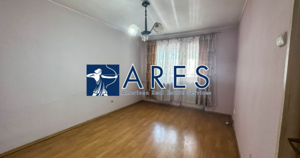 Apartament 3 camere | Etaj 1 | Decomandat | Ostroveni