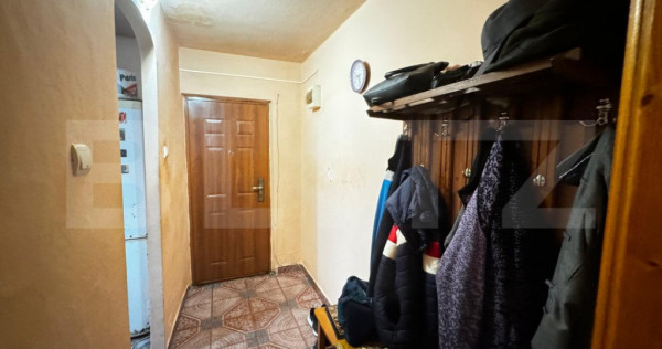 Apartament 2 camere cu boxa la subsol, zona Ampoi 1 - Caroli