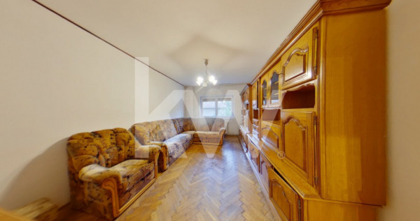 Vânzare apartament cu 2 camere, decomandat, zona Blumăna