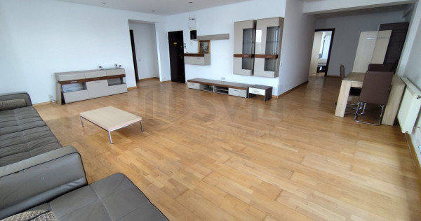 Penthouse 3 camere Herastrau