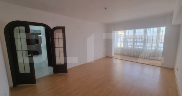 Apartament 3 camere decomandat, Ultracentral, zona Luceafaru