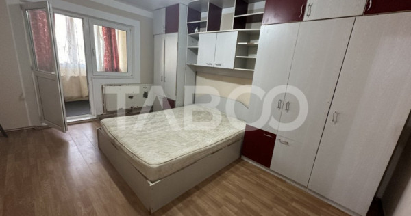 Apartament 2 camere etaj intermediar zona 1 Decembrie Fagara