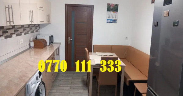 Apartament La Cheie, 2 camere Garii, etaj intermediar, renov