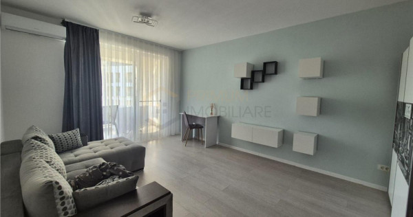 Apartament 2 camere - Decomandat - Mobilat Lux - Zona Centra