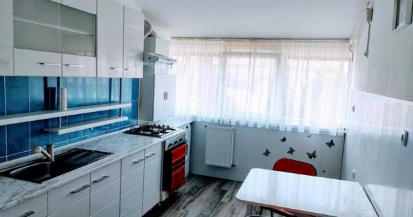 Apartament cu 3. camere decomandate Zona Obcini