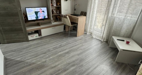 Apartament 2 camere decomandat cu terasa 50 mp sesu de sus