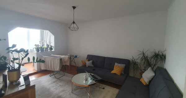 Apartament de 2 camere zona BARTOLOMEU