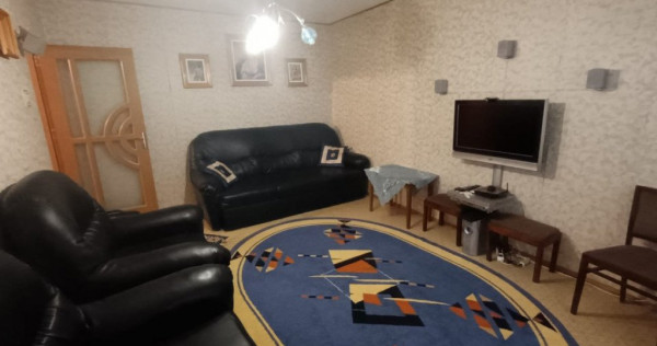 APARTAMENT 3 CAMERE, DECOMANDAT, CANTA, ETAJ 2 DIN 4