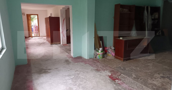 Casa renovabila, cu un teren 2000 m, intr-o zona linistita