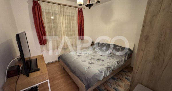 Apartament decomandat cu 3 camere si pivnita Vasile Aaron Si