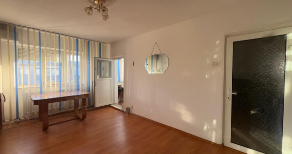 Apartament 2 camere Giurgiu Blv CFR