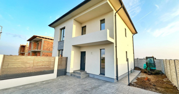 Casa individuala, 4 camere, 3 bai, 350 mp teren