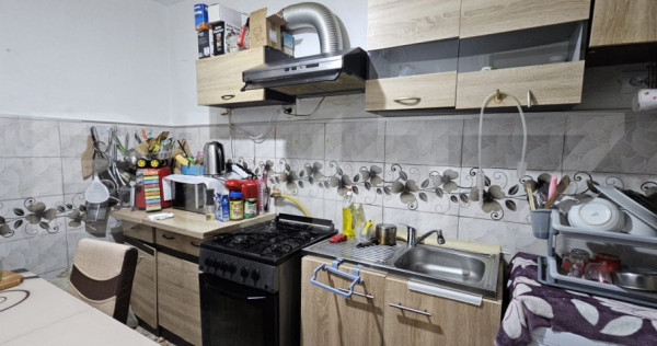 Apartament cu 2 camere, 48 mp, Targoviste, zona-Micro 12