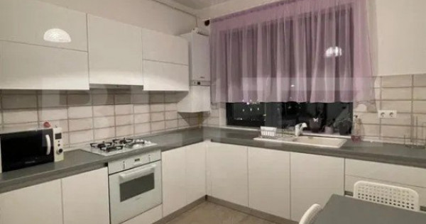 Apartament spațios,luminos ,3 camere, AC,parcare , cartieru