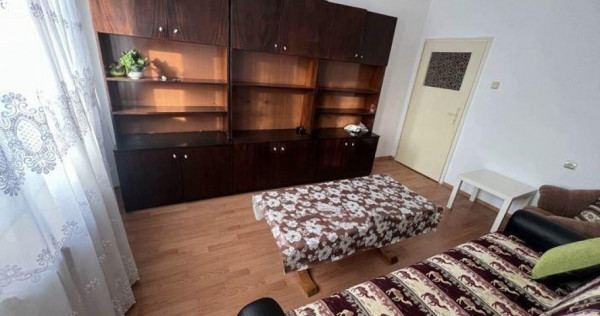 Apartament 2 camere de inchiriat Coplexul Studentesc