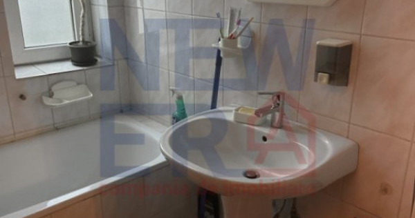 De vânzare apartament ultracentral spațios - Calea Călăr