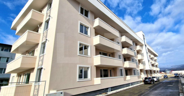 Oportunitate! Apartament 2 camere, intermediar, parcare, zon