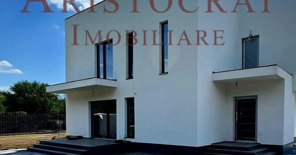 Vila individuala la alb