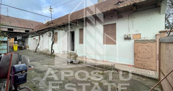 Casa 4 camere, anexe, teren generos zona Aradul Nou Cl. T...