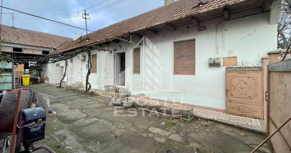 Casa 4 camere, anexe, teren generos zona Aradul Nou Cl. T...