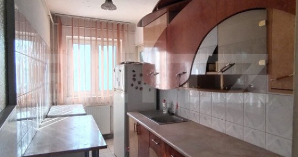 Apartament 3 camere decomandat, 78 mp, zona Micro 4