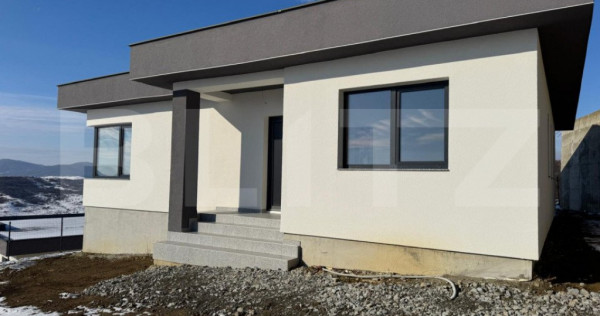 Casă nouă cu priveliște, 4 camere, zonă liniștită