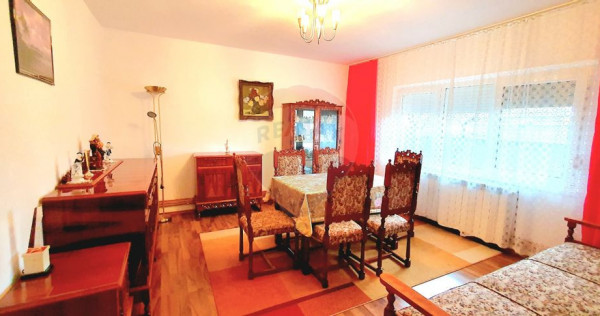 Apartament 3 camere de vânzare, zona Grădiste-Ideal pen...