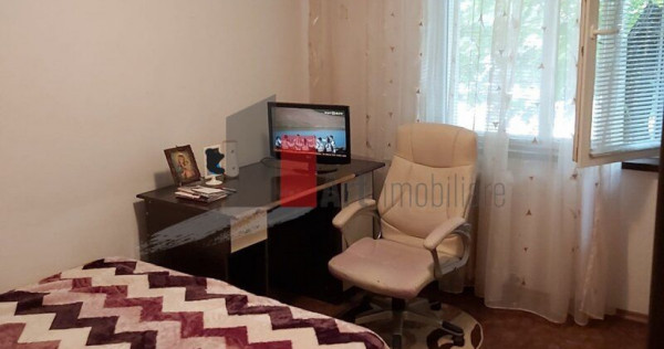 APARTAMENT 4 CAMERE MARGEANULUI