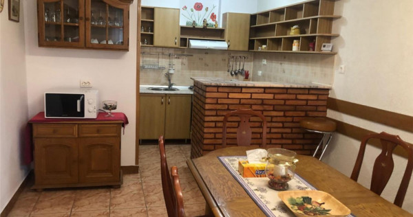 Oferta - Casa individuala, Central, 5 Camere, Parcare, Panor