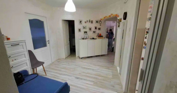 Apartament 3 camere decomandat-Metalurgie-etaj intermediar