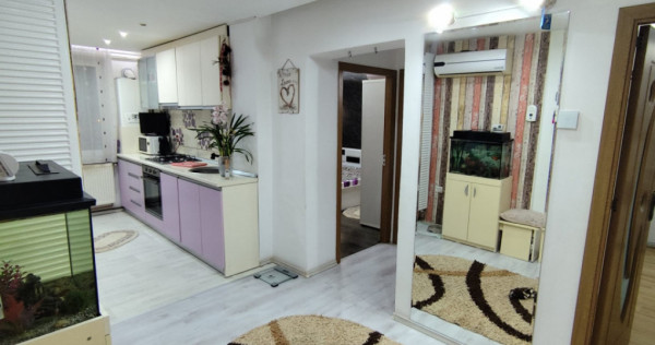 APARTAMENT DE VANZARE CALEA BUCURESTI 3 CAMERE ETAJ 4