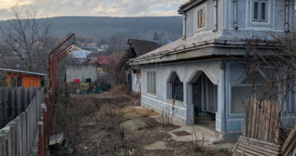 Casa la strada principala Hemeius, 600m teren