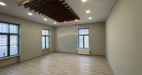 Spatiu comercial de inchiriat- Centru Vechi