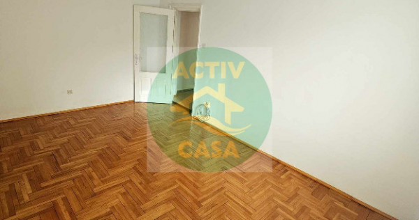 Apartament 1 camera, zona Politiei