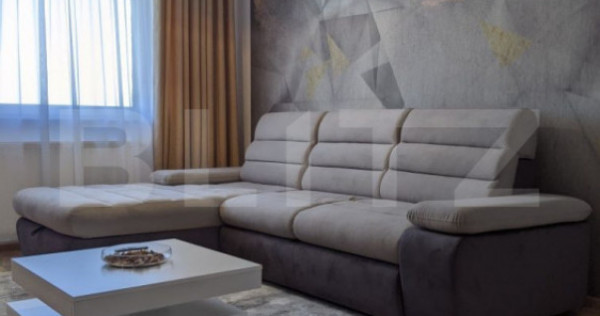 Apartament de vanzare, 2 camere decomandat, 56 mp, zona Trac