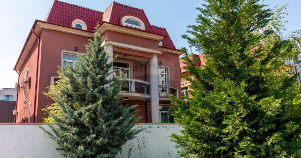 Vilă cu 11 camere de v&acirc;nzare Zagazului/Herastrau