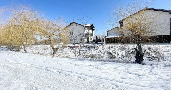 Teren rezidential 1.100mp str. Lanii