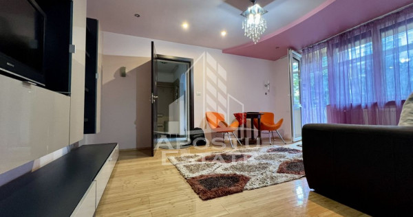 Apartament 2 camere, semidecomandat zona Podgoria.