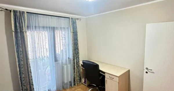 Apartament cu 4 camere decomandate Zona Burdujeni