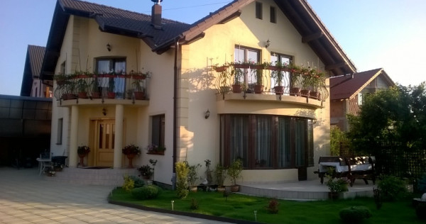 Casă spațioasă de 180 mp cu curte privată, aproape de centrul Sibiului