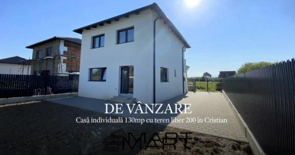 Casa individuala 130mp cu teren liber 200 in Cristian