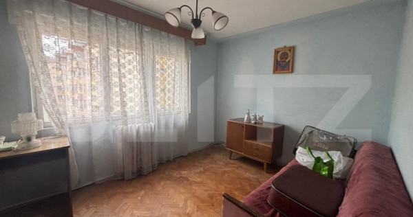 Apartament cu 2 camere, 56 mp, etaj 2, zona Plopilor