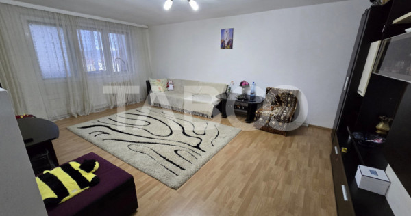 Apartament decomandat de vanzare 59 utili balcon pod zona Di